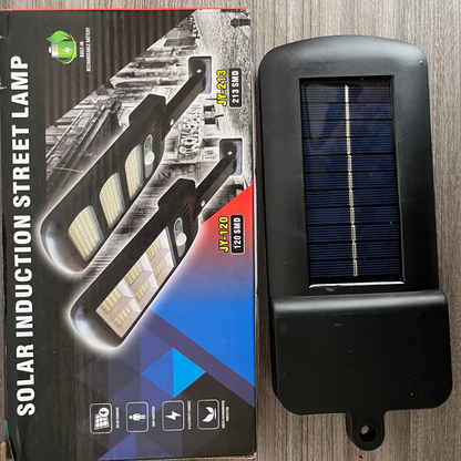 REFLECTOR CON PANEL SOLAR + SENSOR DE MOVIMIENTO